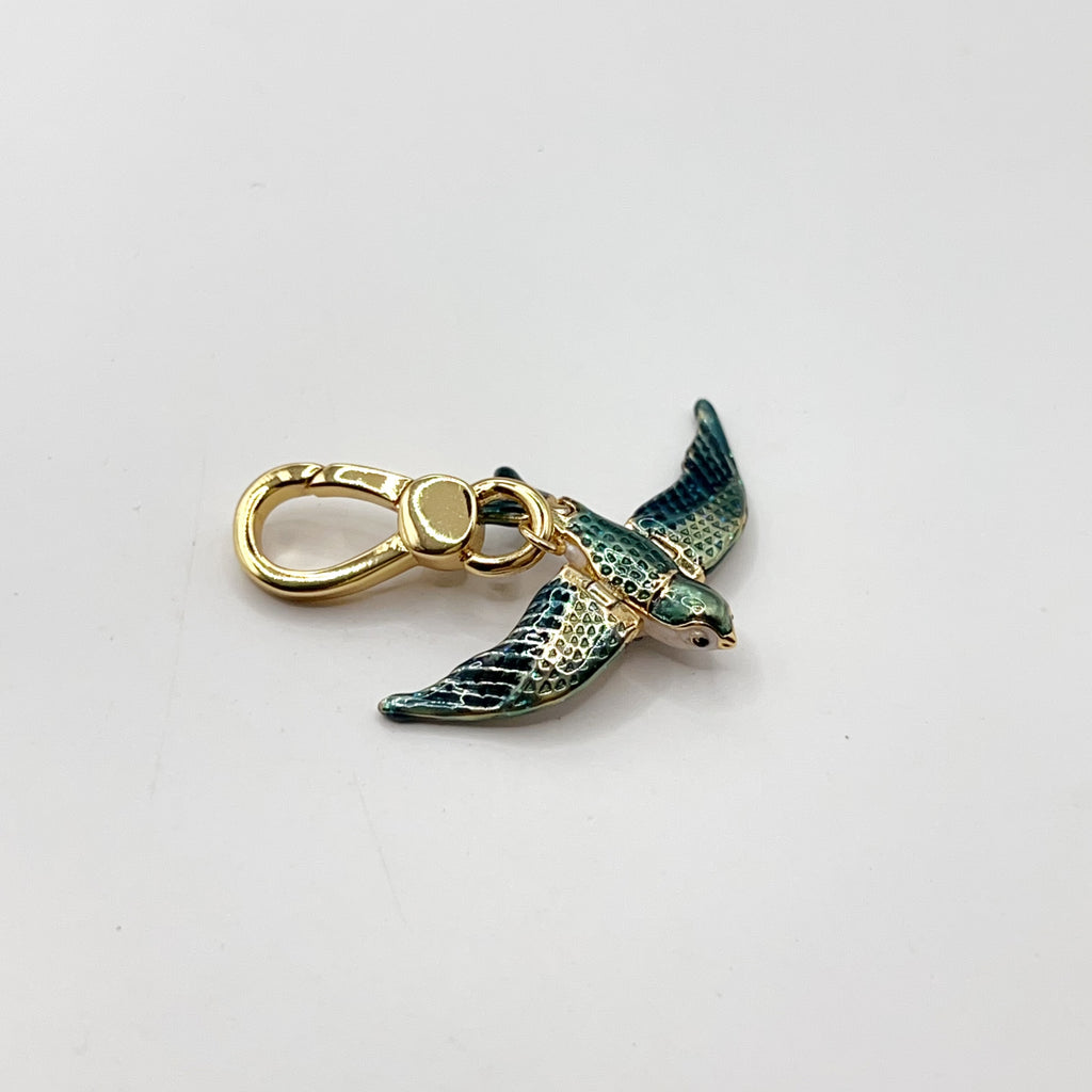 K11-Juicy Couture sparrow charm
