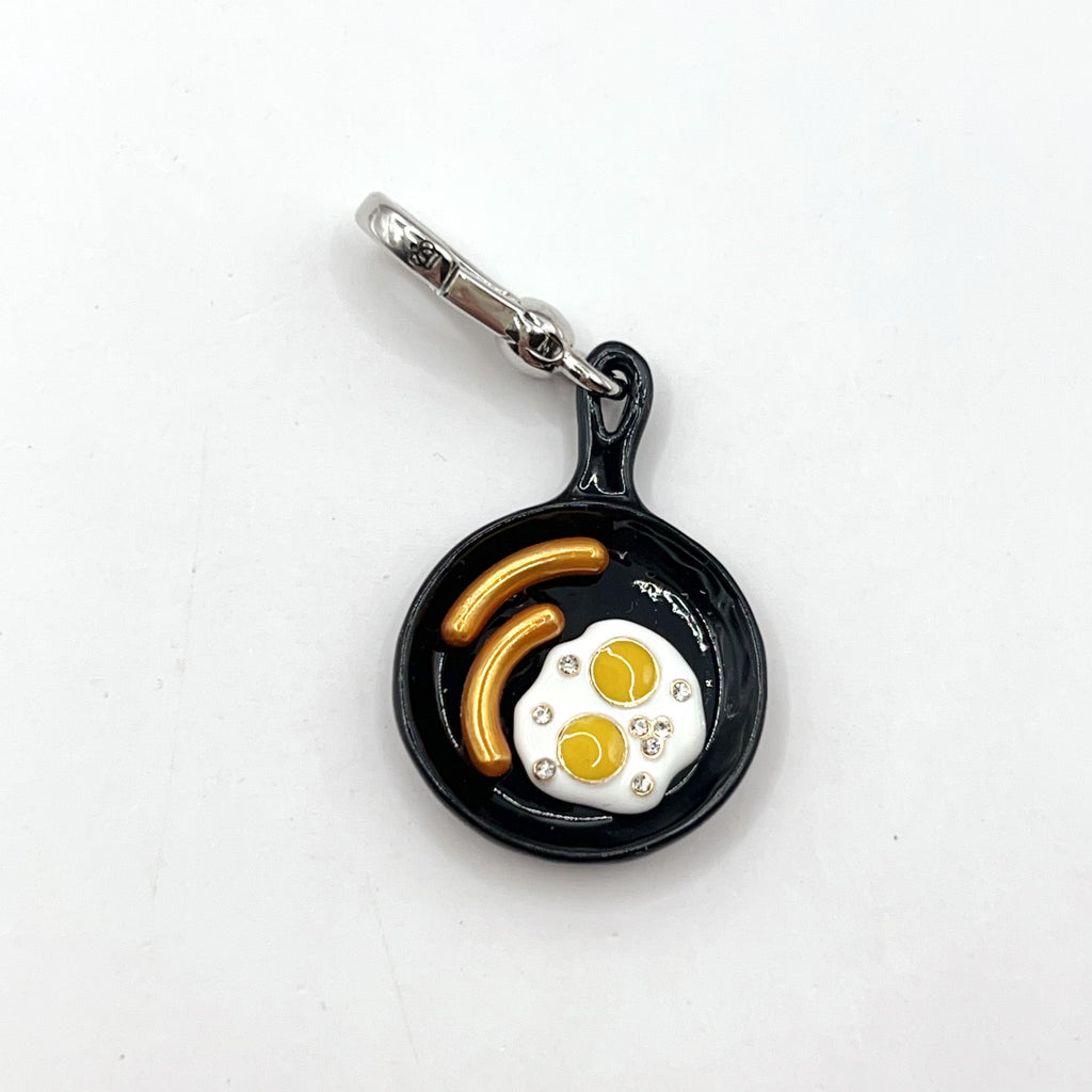 E10-Juicy Couture breakfast skillet charm