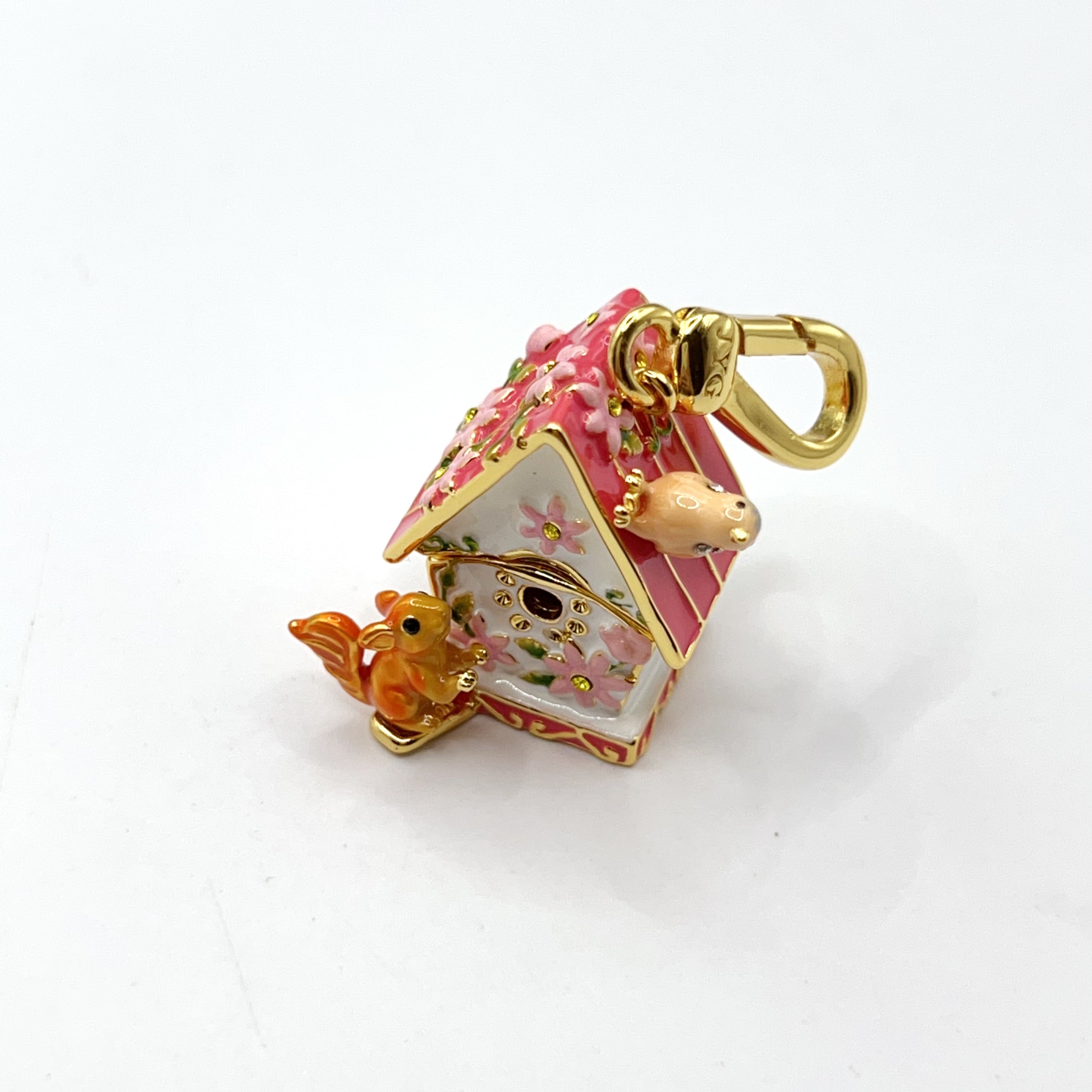 ARI004-ARI Dreams squirrel house charm