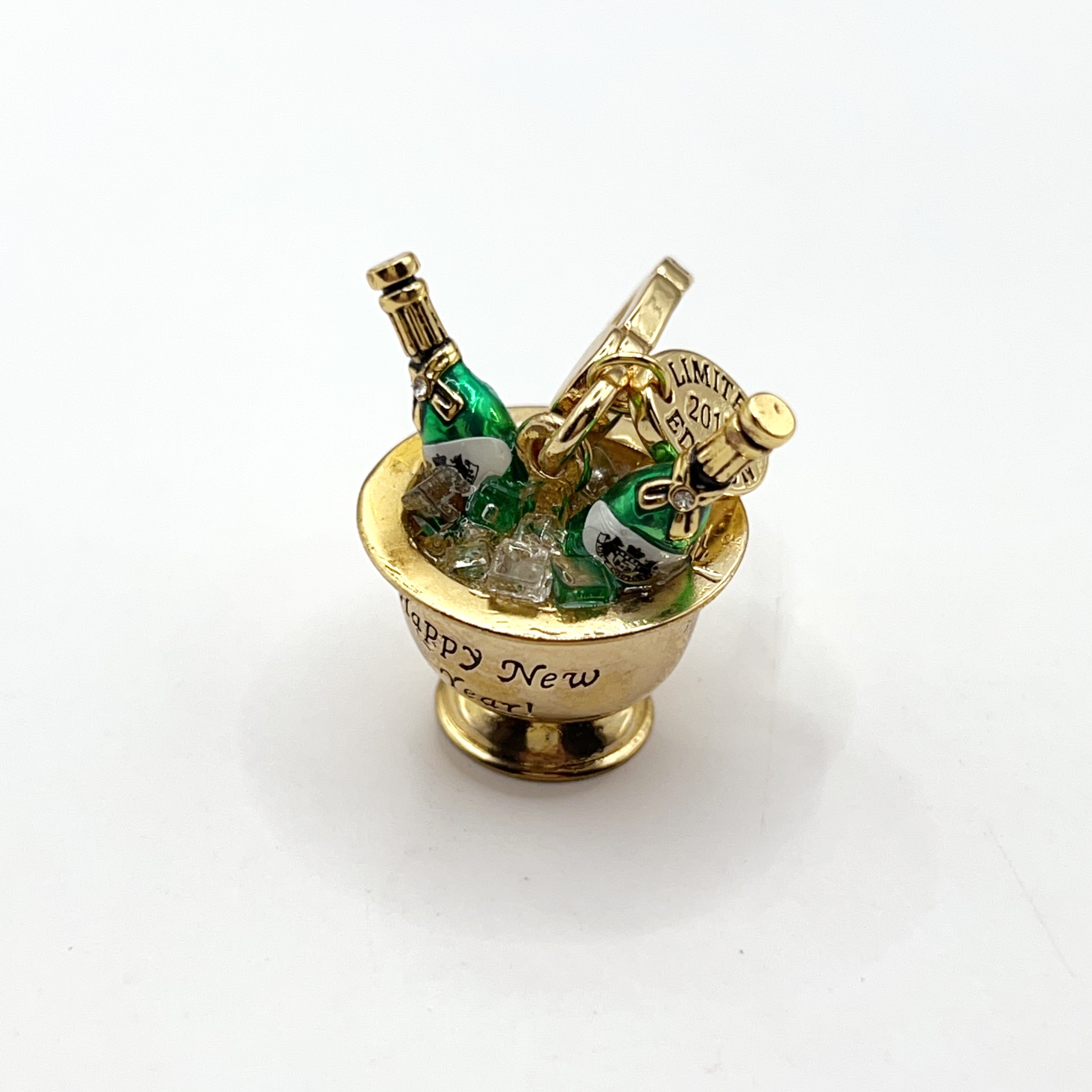 V02-Juicy Couture champagne bucket charm