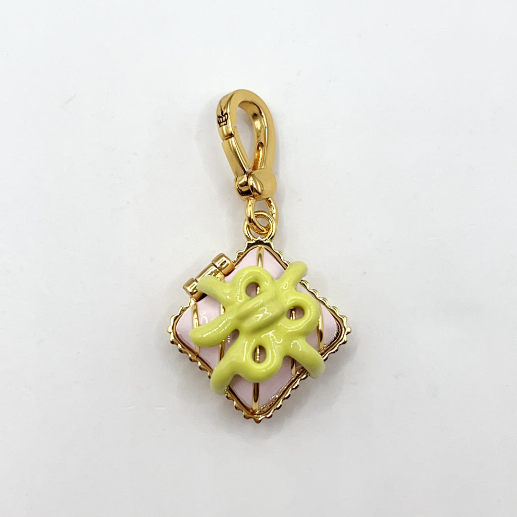 JC073-Juicy Couture gift box charm