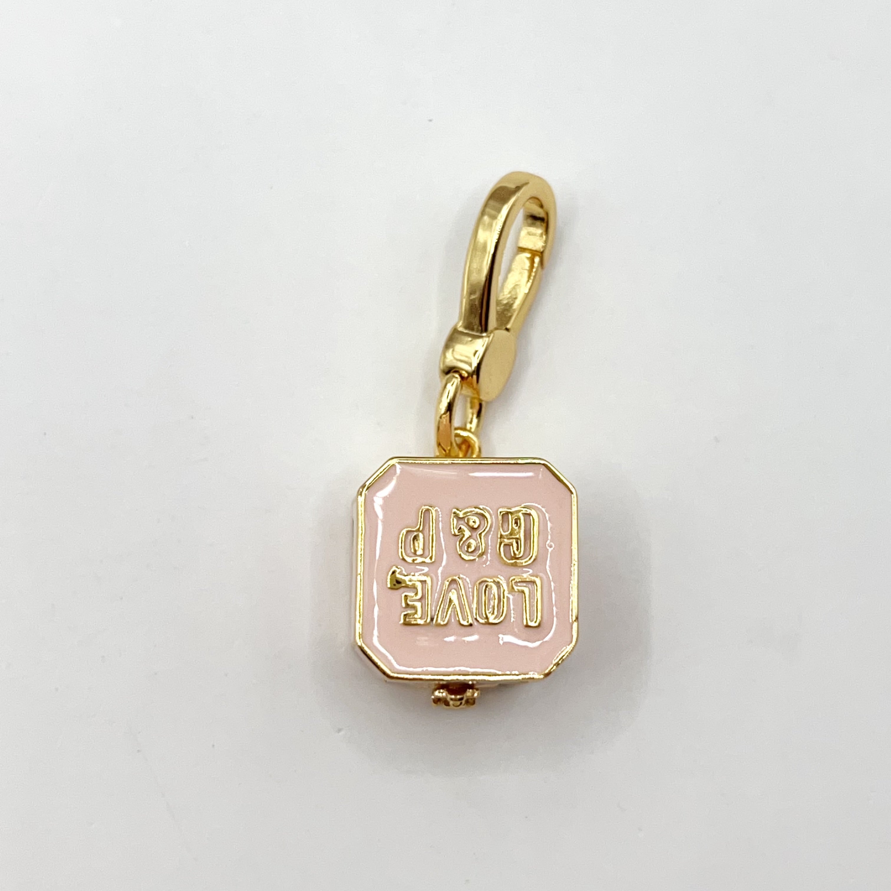 S11-Juicy Couture pink ring box charm