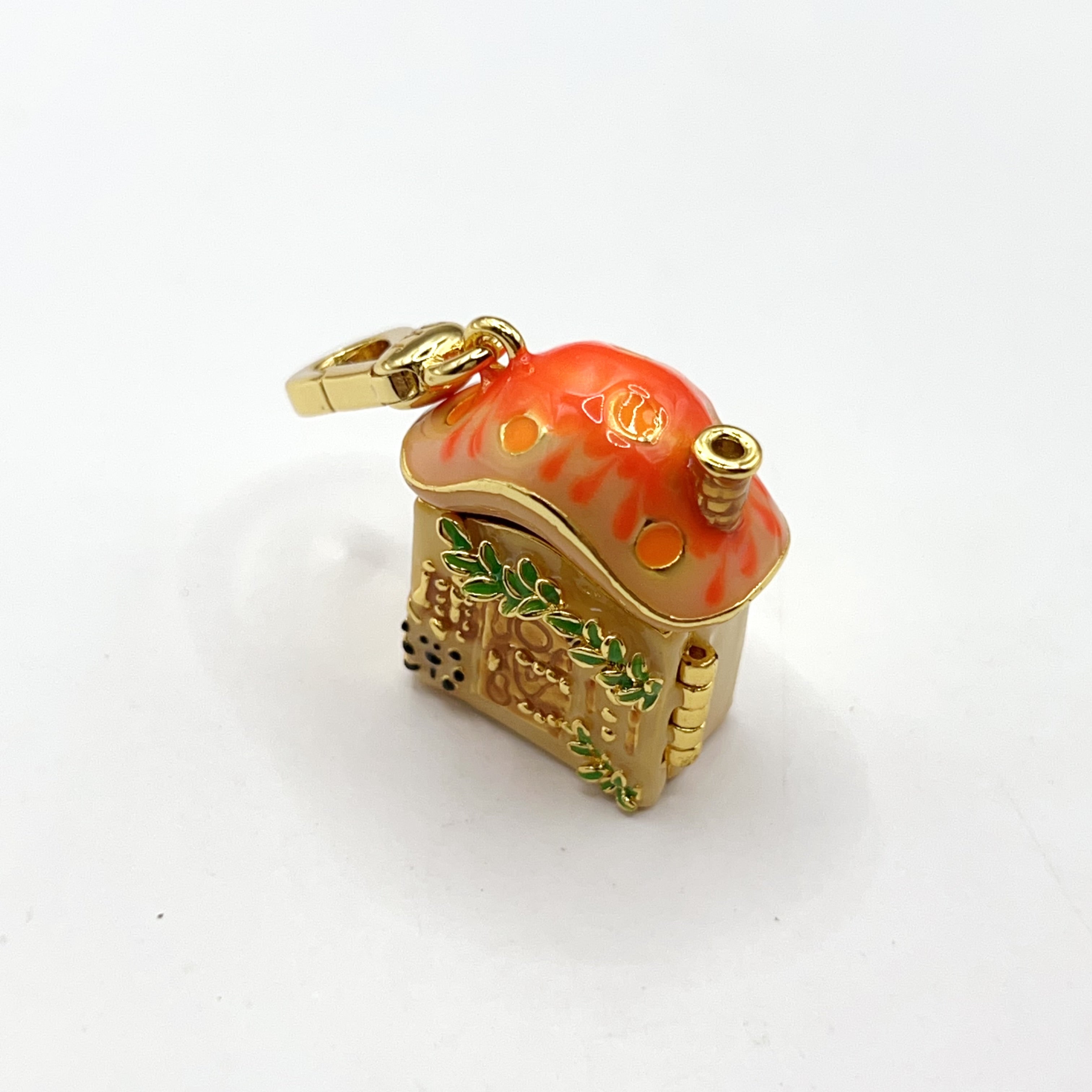 ARI003-ARI Dreams mushroom house charm