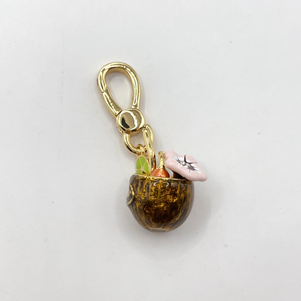 U04-Juicy Couture coconut drink charm
