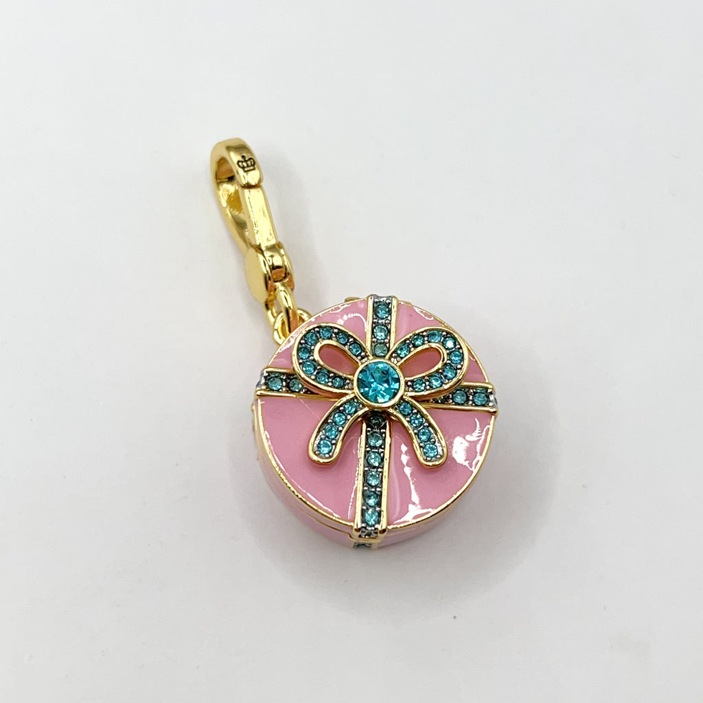 O07-Juicy Couture pink candy box charm