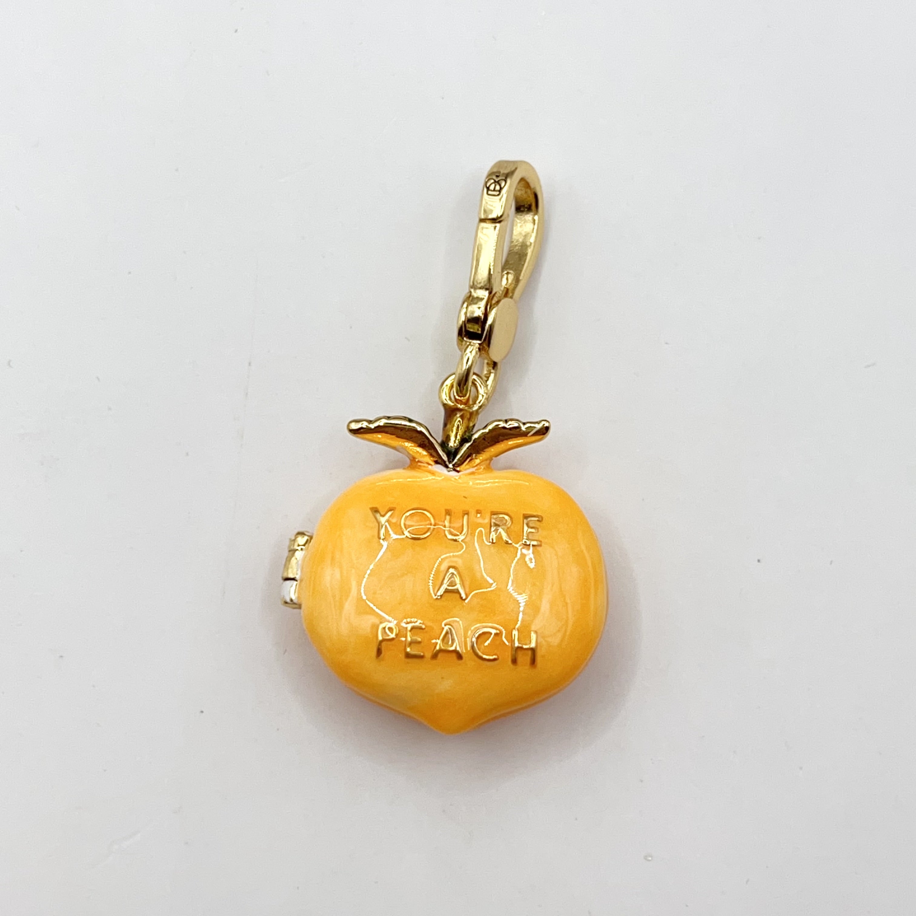 Z04-Juicy Couture peach charm